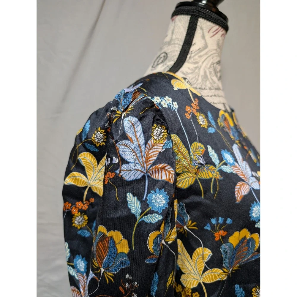 LOFT‎ Women's Navy Multicolor Floral Print Blouse Puff Sleeves Size Large Petite